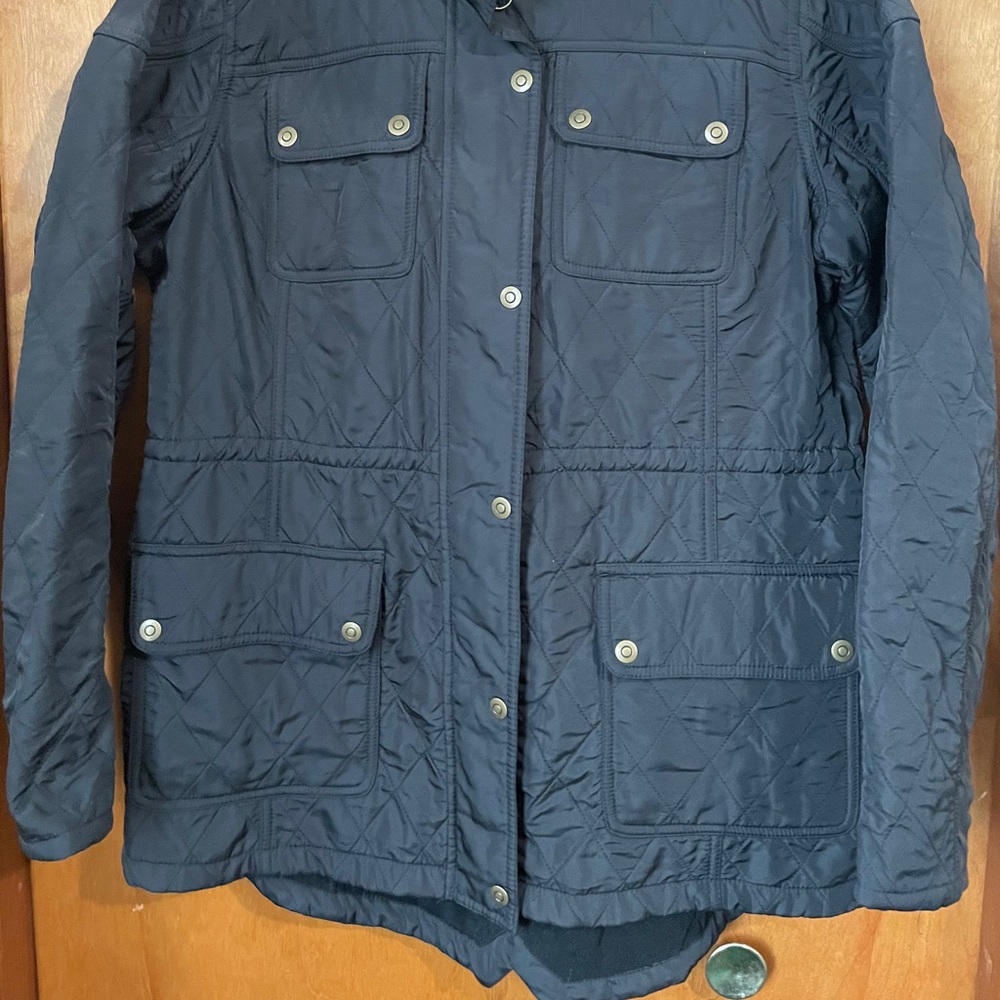 Woman’s quilted fleece lined jacket